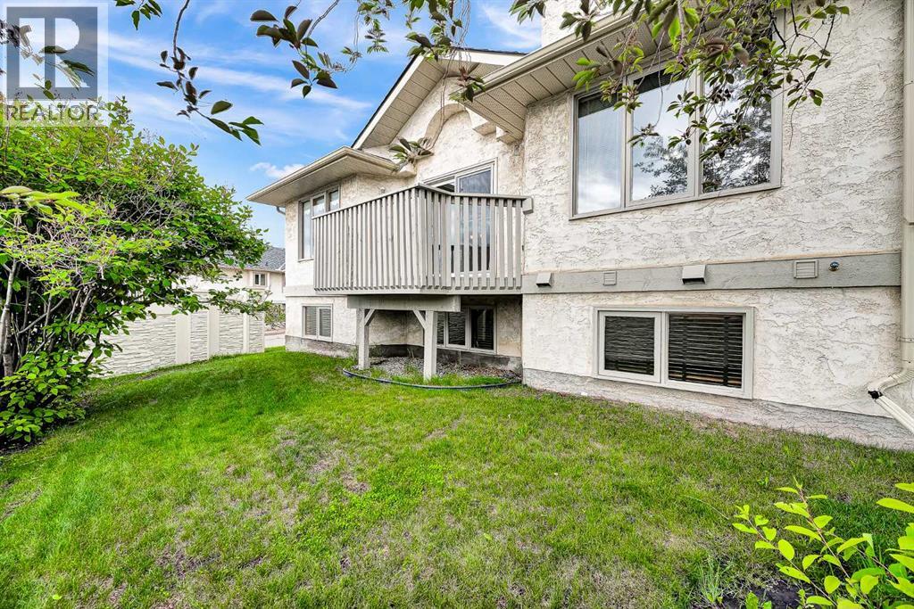 8 Edgepark Villas NW