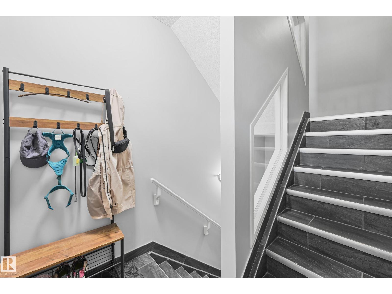 #91 13825 155 AVE NW