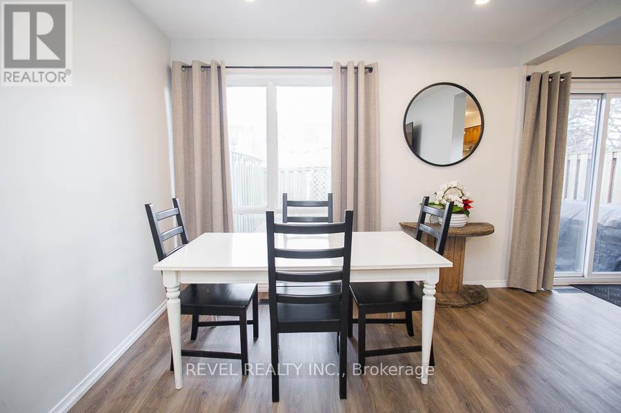 52 - 273 ELGIN STREET