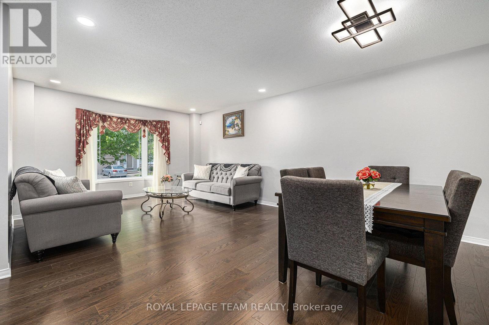 45 AQUAPASS PLACE