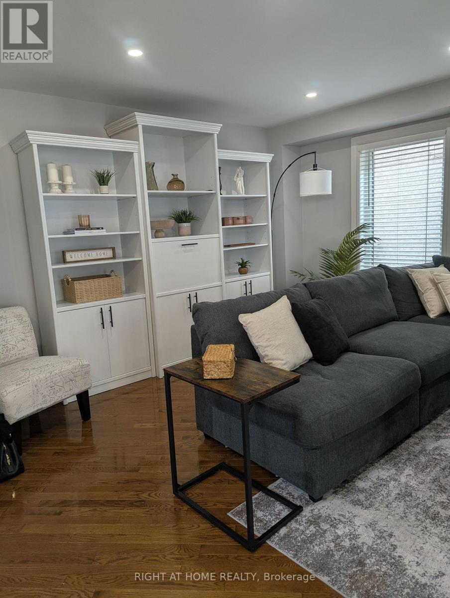 12 FRUSTAC TRAIL