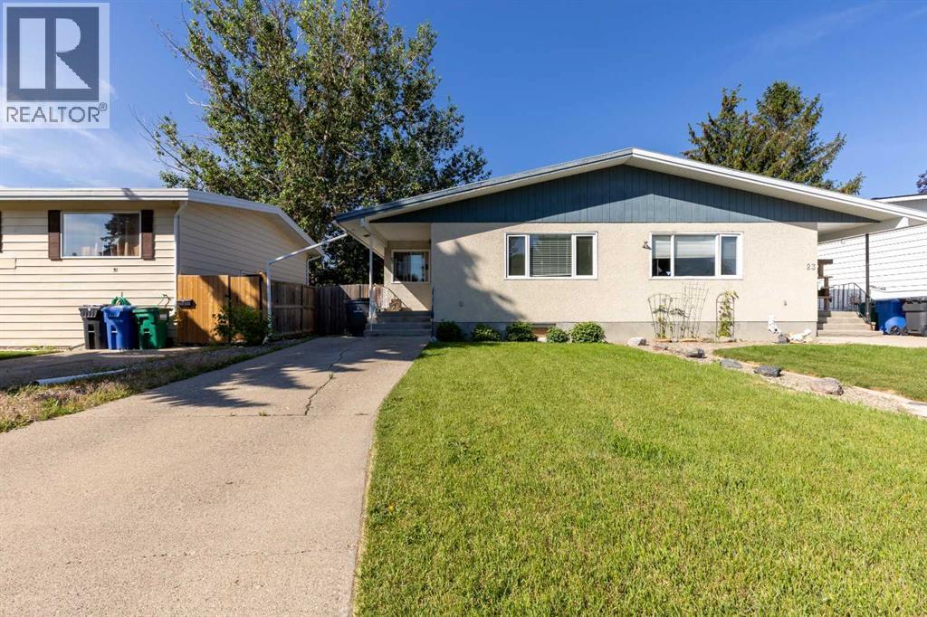 27 Laval Boulevard W