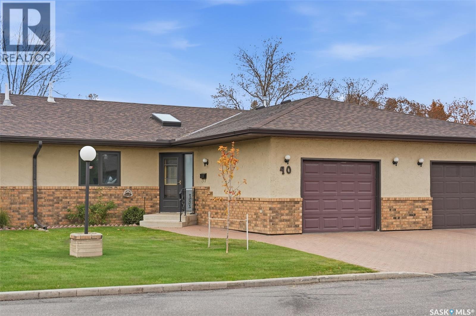 40 3415 Calder CRESCENT