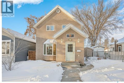 235 J AVENUE N Saskatoon SK S7L2J9