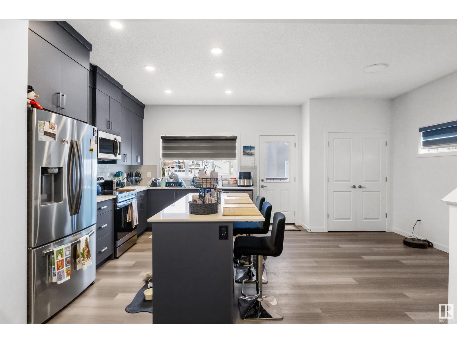 2831 152 AV NW