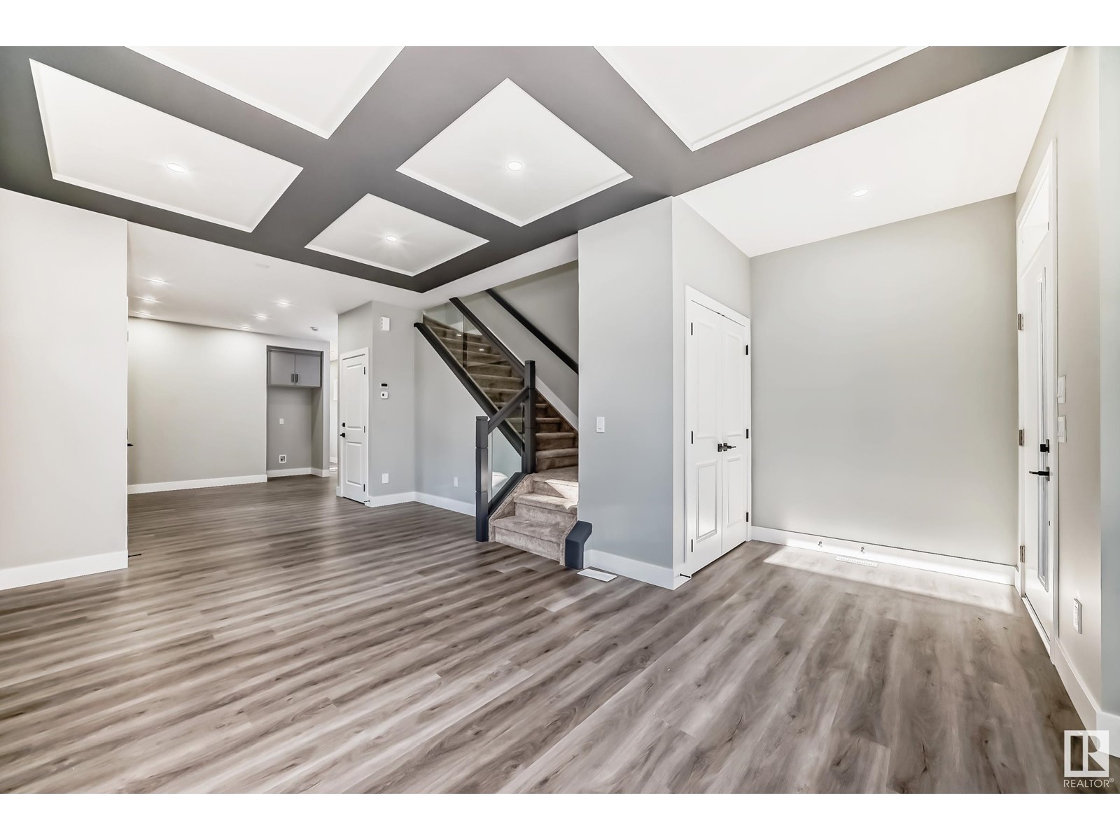12110 123 ST NW