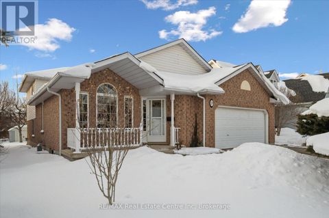 19 MERGANSER DRIVE Guelph (Kortright Hills) ON N1C1C8