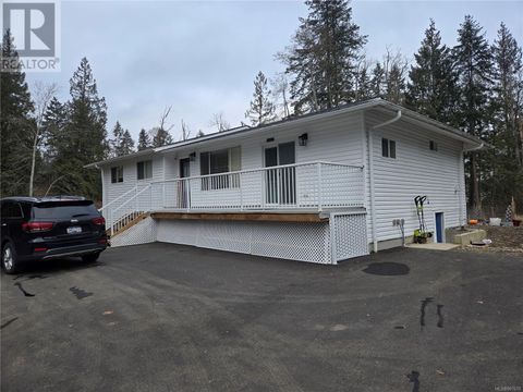 2275 Island Hwy E Nanoose Bay BC V9P9E2