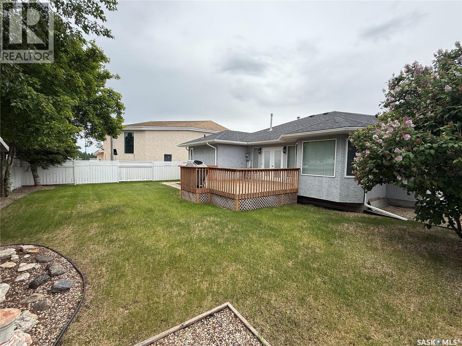 708 Adamson CRESCENT