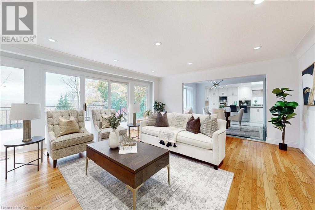 34 MAPLE Avenue
