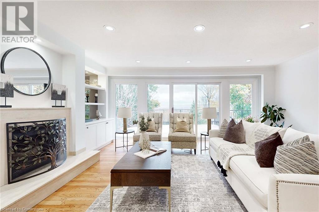 34 MAPLE Avenue