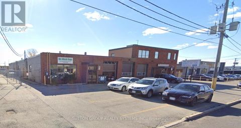 25 & 29 MILFORD AVENUE Toronto (Brookhaven-Amesbury) ON M6M2W1