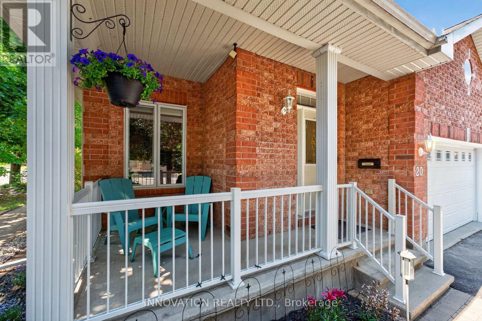 20 PEIKOFF CRESCENT