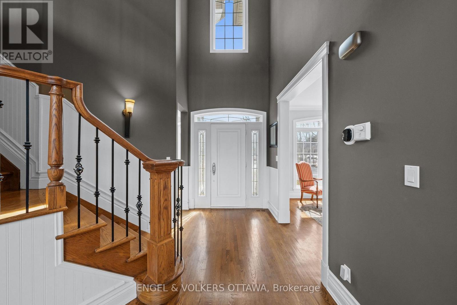 6227 PEBBLEWOODS DRIVE