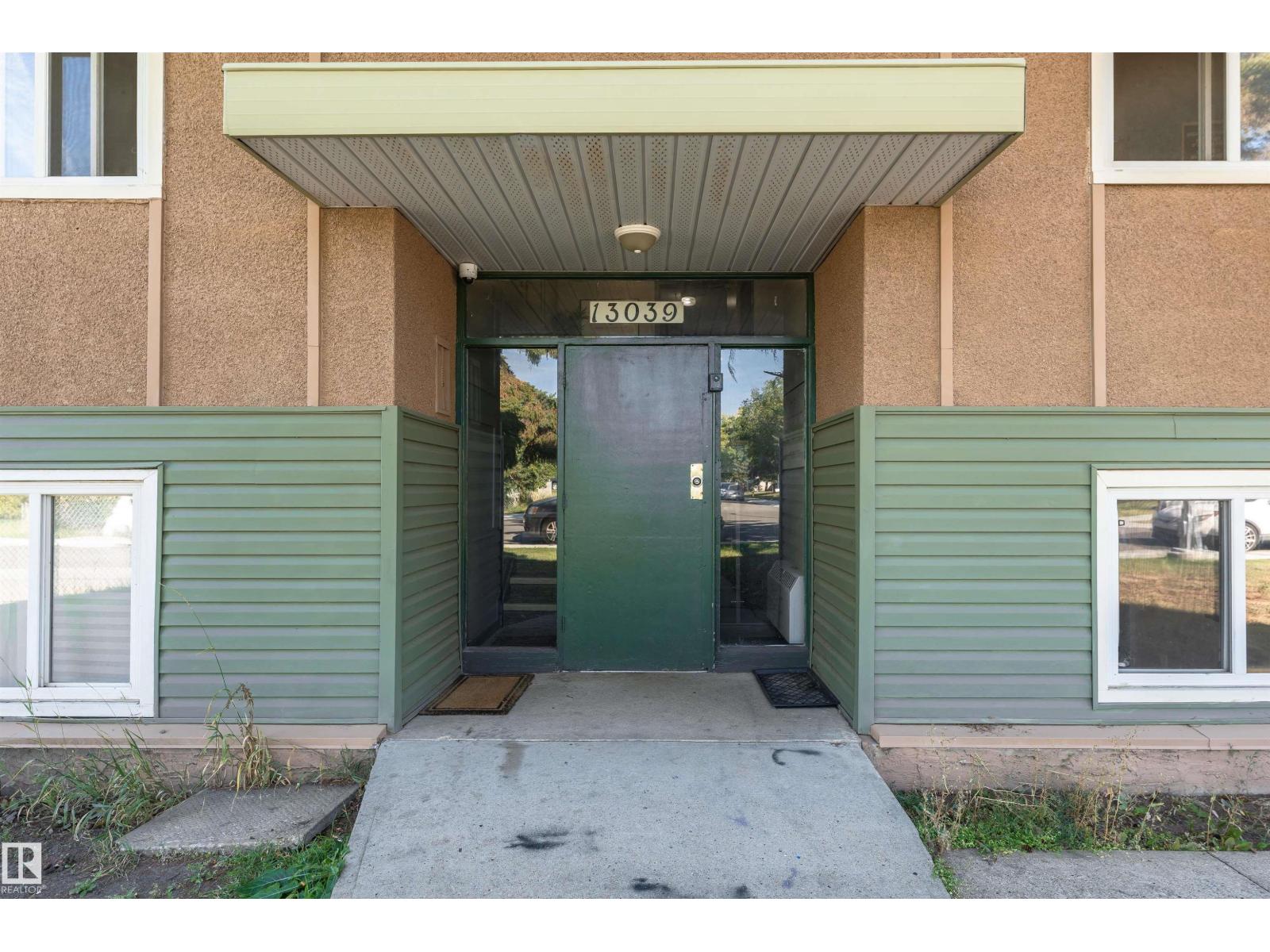 13039 83 ST NW