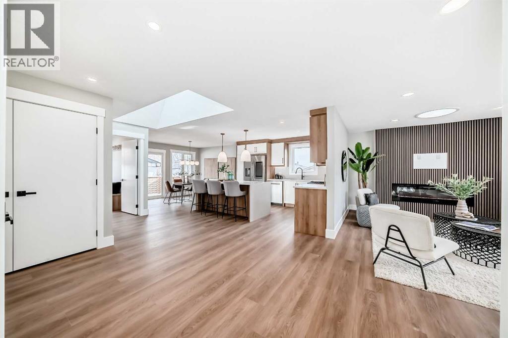 1256 Lake Twintree Drive SE