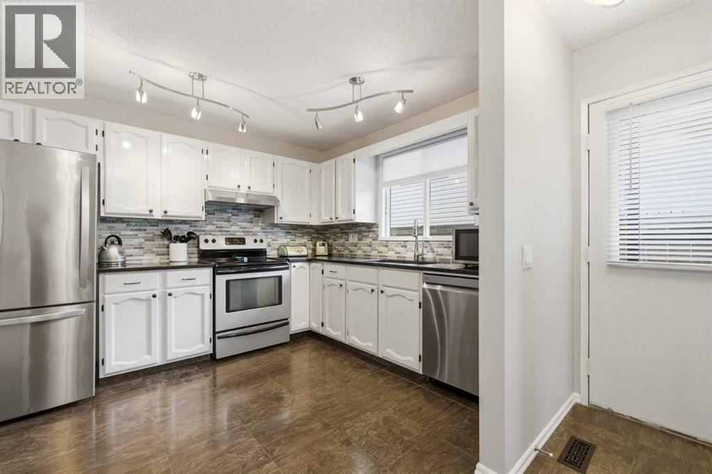 32 Beddington Rise NE