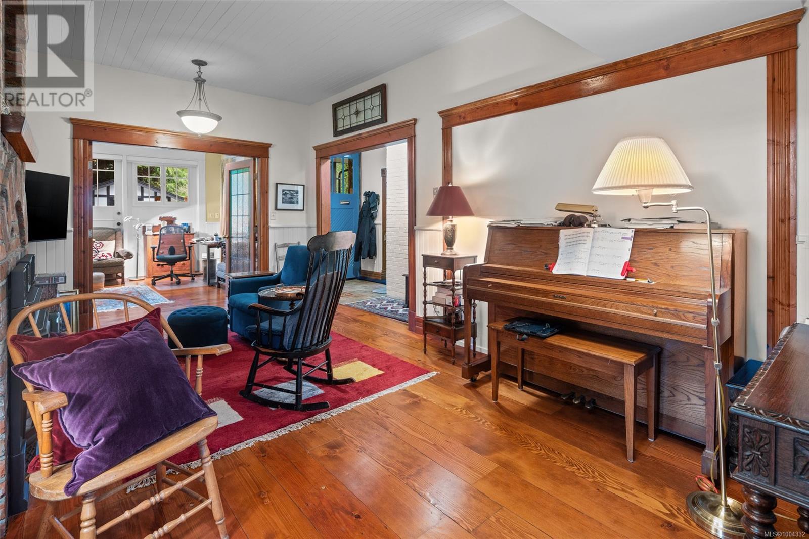 2088 Falkland Pl