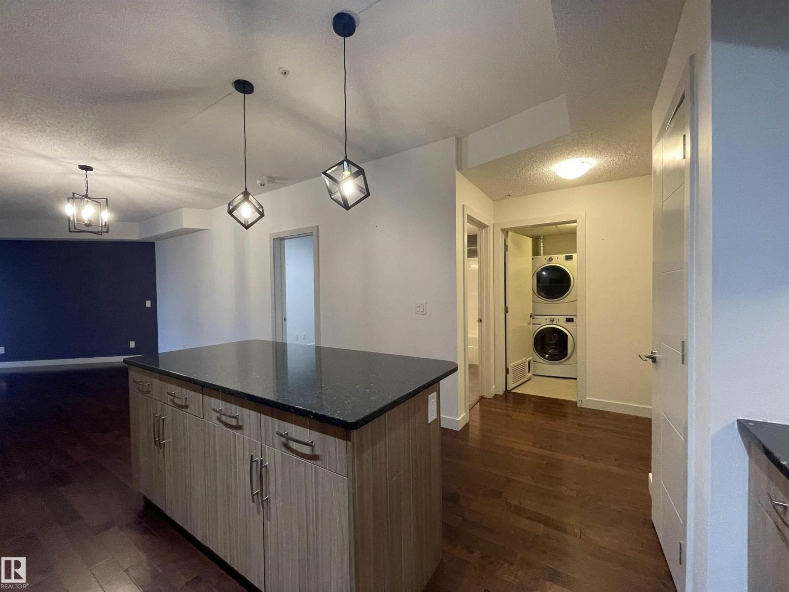 #115 10523 123 ST NW