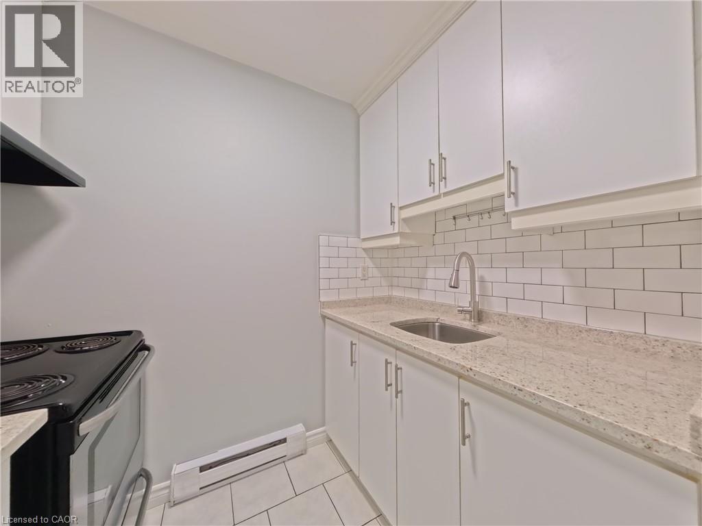 119 CEDAR Street S Unit# 14