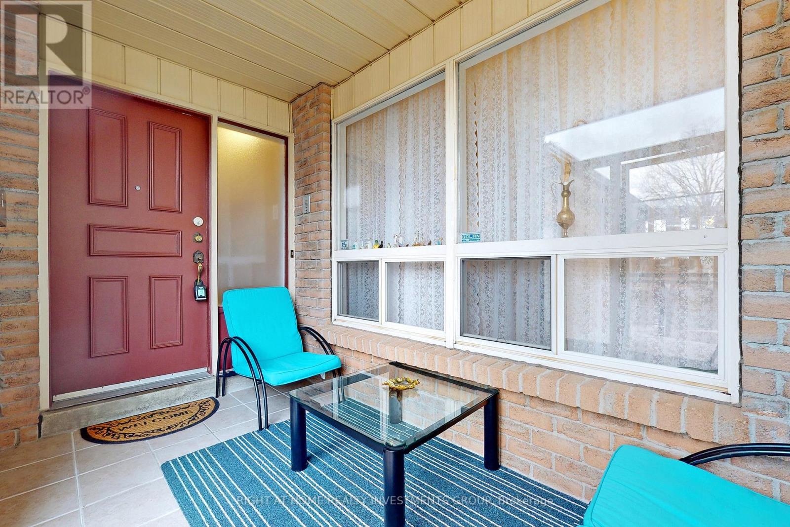 187 ROBERT HICKS DRIVE