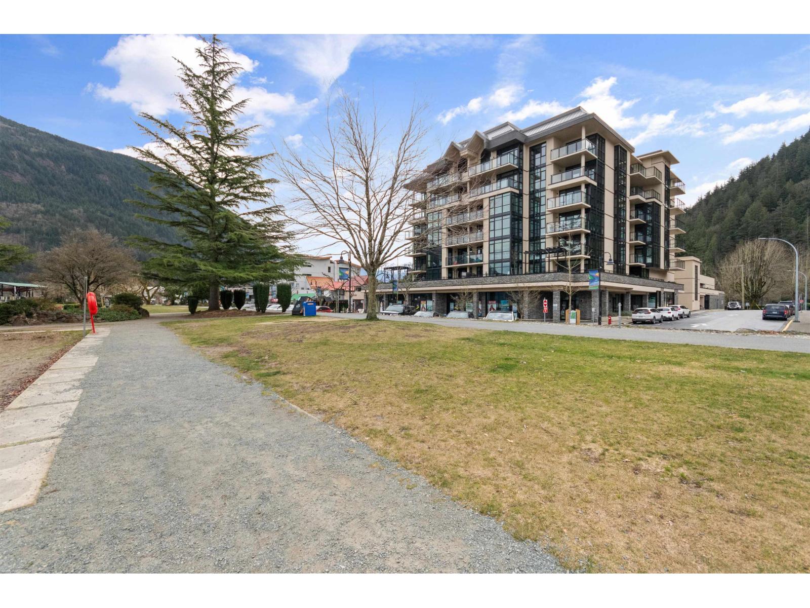 508 120 ESPLANADE AVENUE|Harrison Hot Springs
