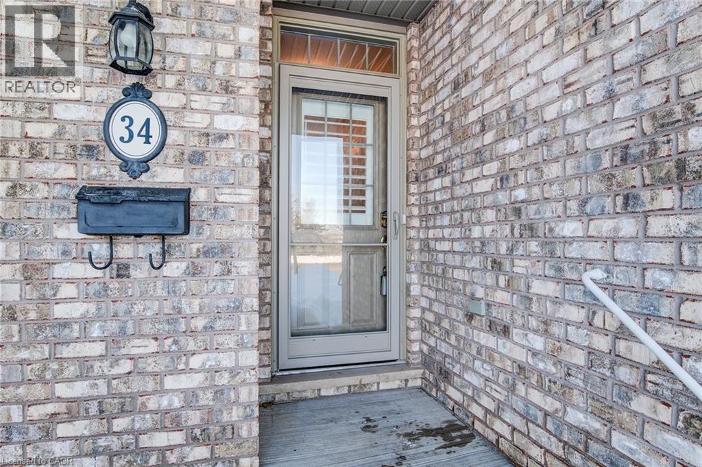 34 LIVINGSTON Boulevard Unit# 15