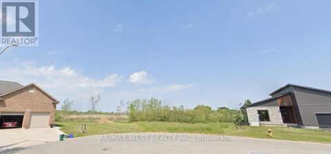 6 HERON POINTE Port Colborne (Sugarloaf) ON L3K6A9