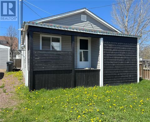 16 Bond Street Grand Falls - Windsor NF A2B1J4