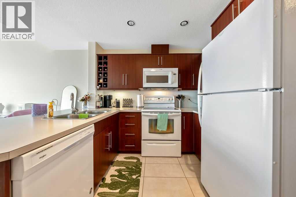 506, 55 Spruce Place SW