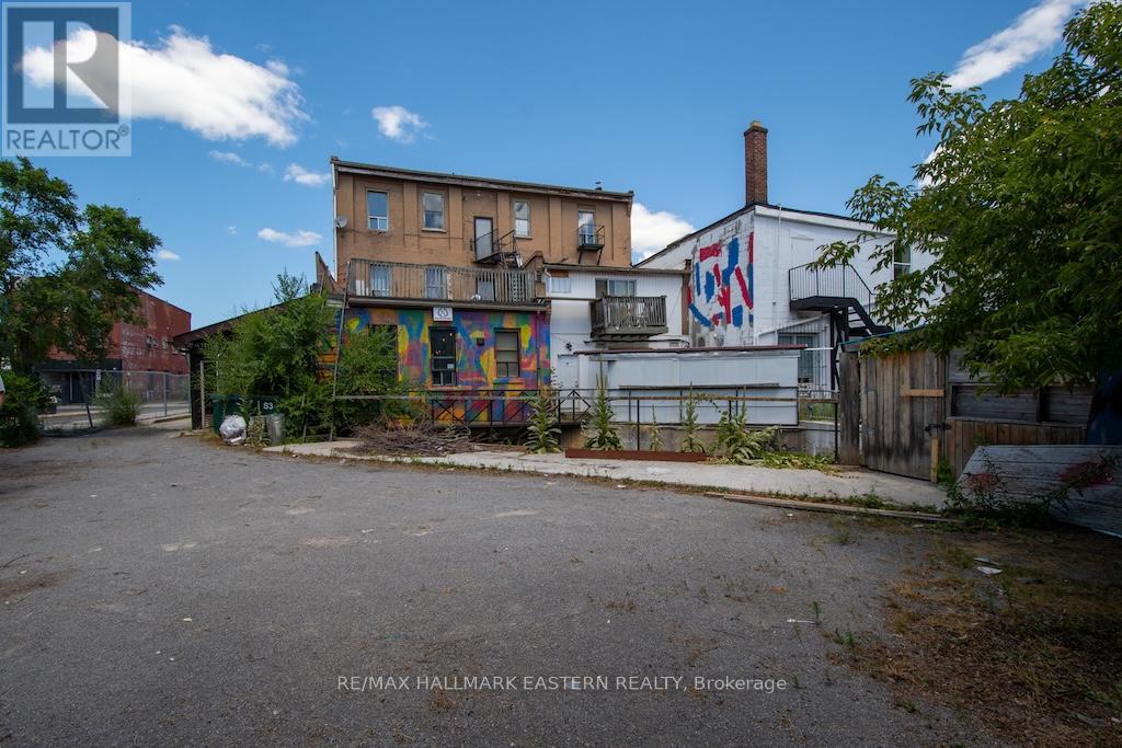 197 HUNTER STREET W