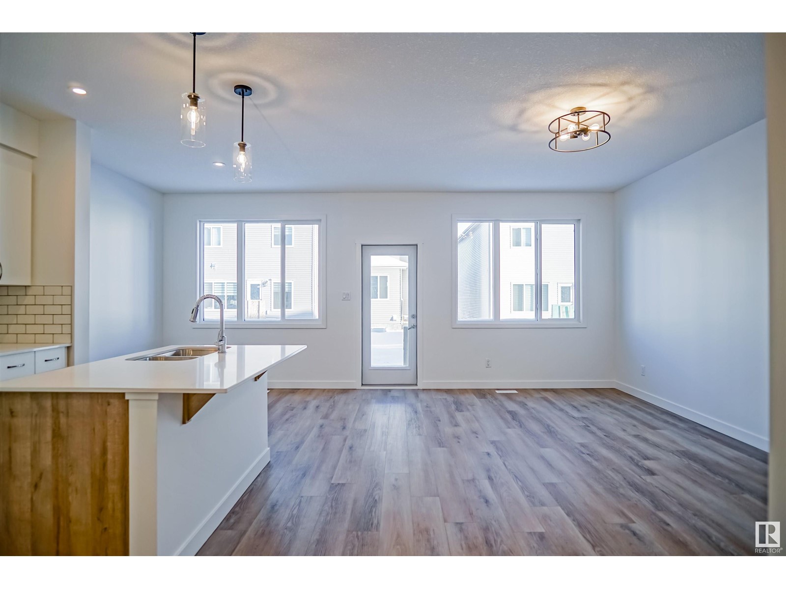 1724 WESTERRA WD