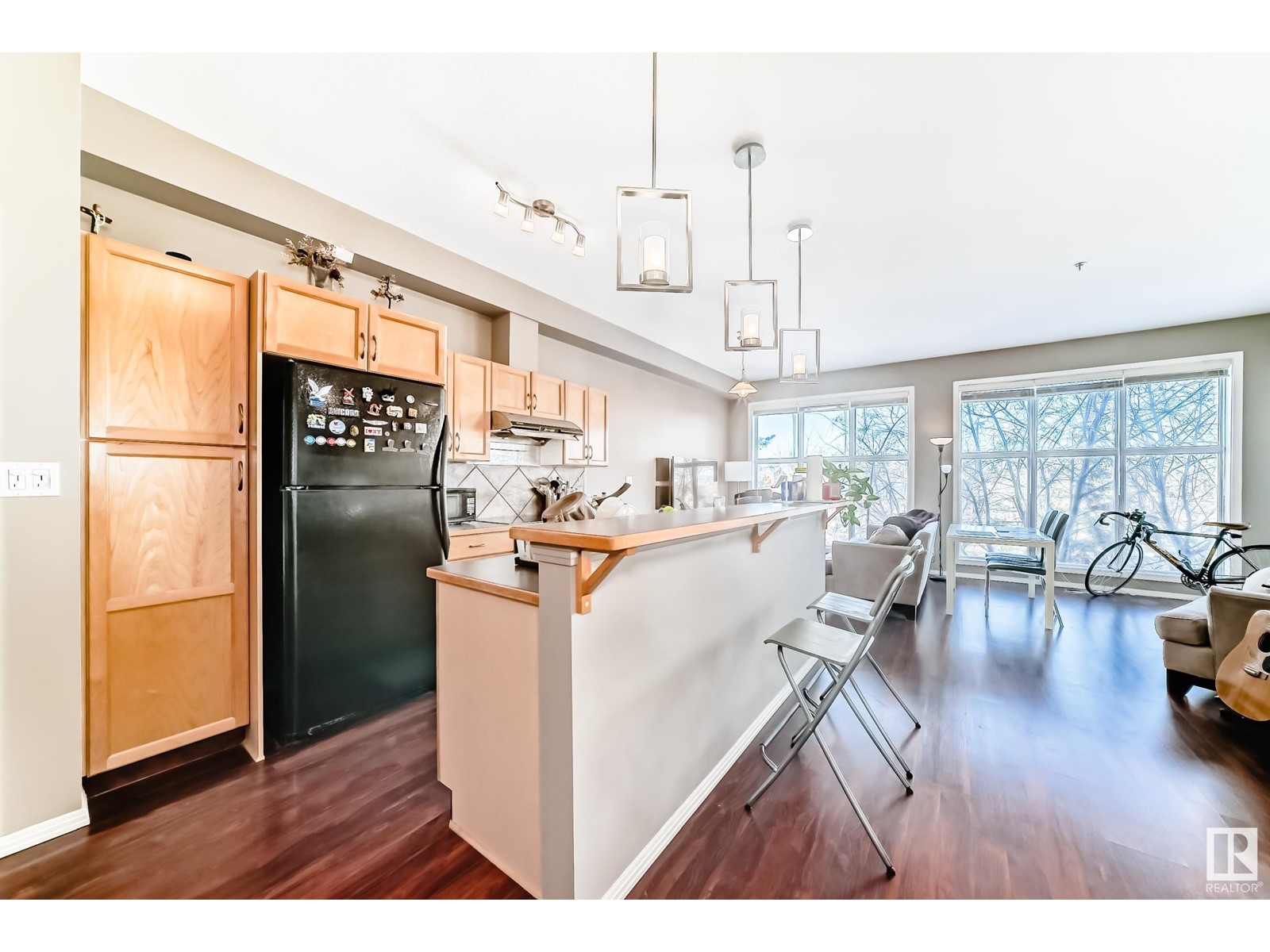 #202 4835 104A ST NW
