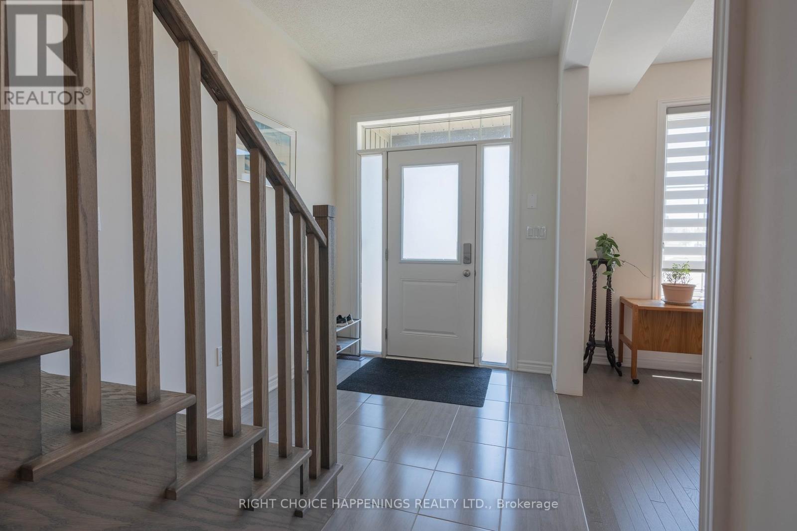70 ORIOLE CRESCENT