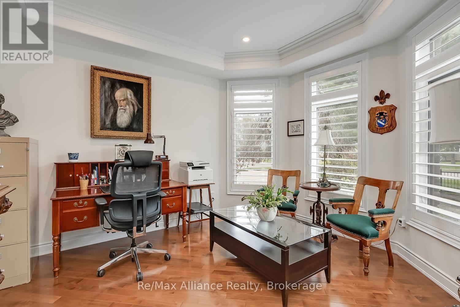 203 BURLOAK DRIVE