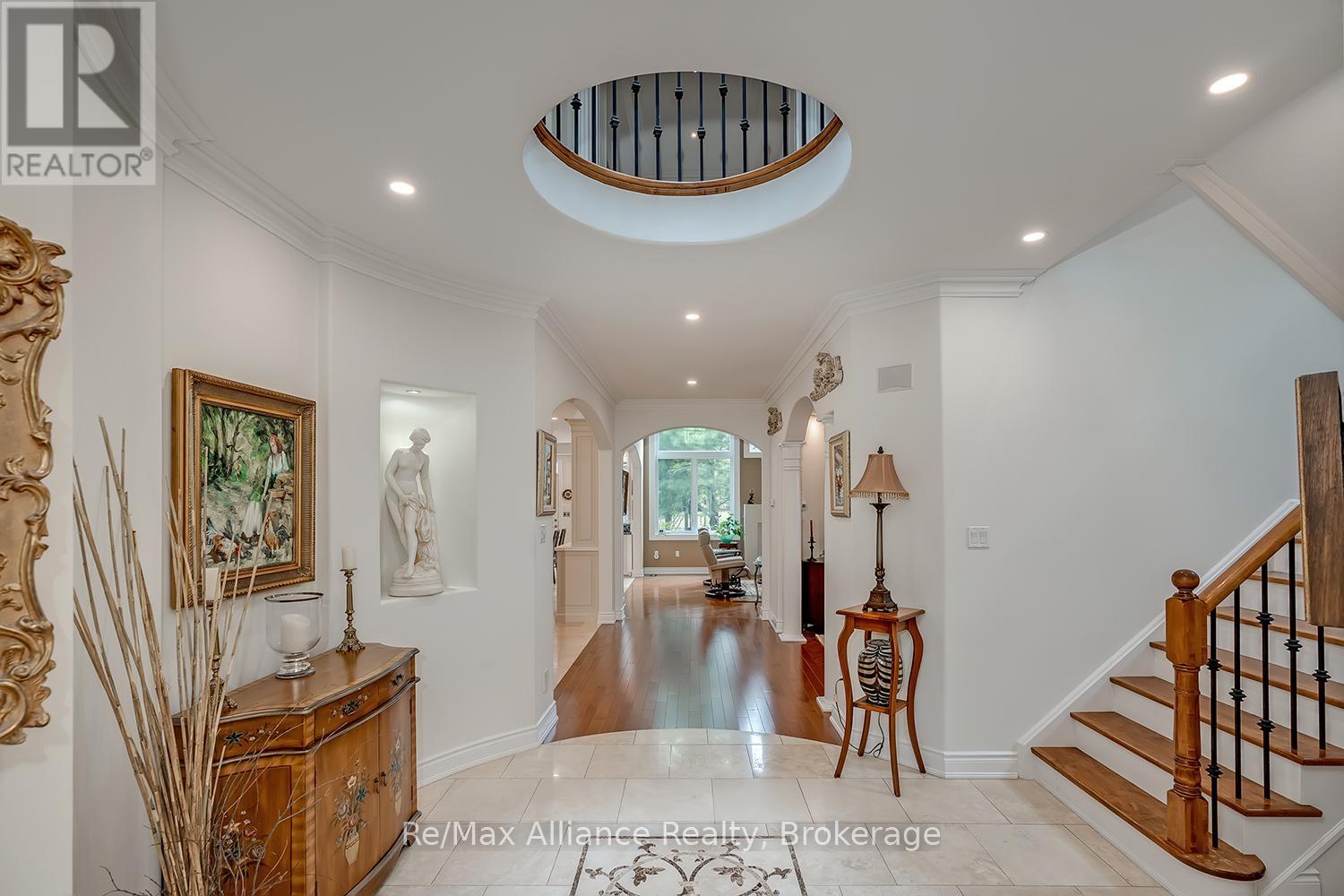 203 BURLOAK DRIVE