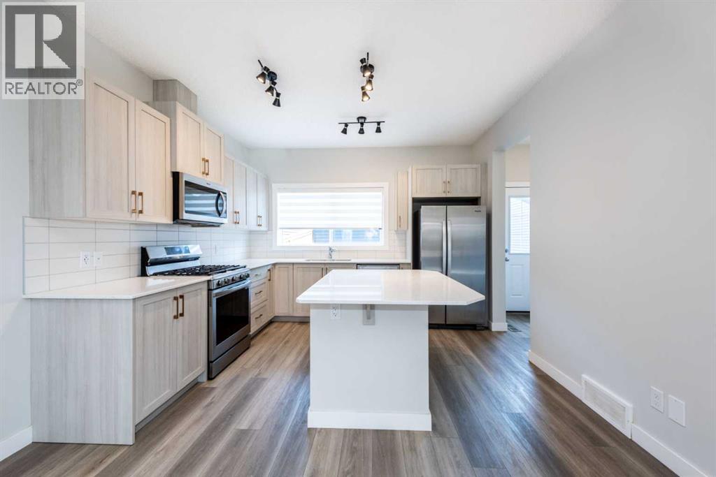 568 Legacy Circle SE