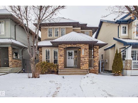 2224 AUSTIN WY SW Edmonton AB T6W0L2