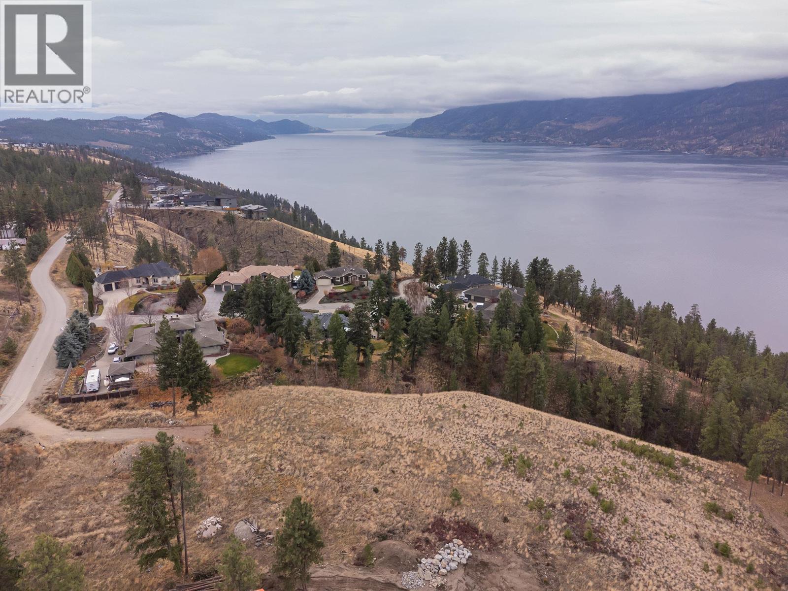 10786 Nighthawk Road