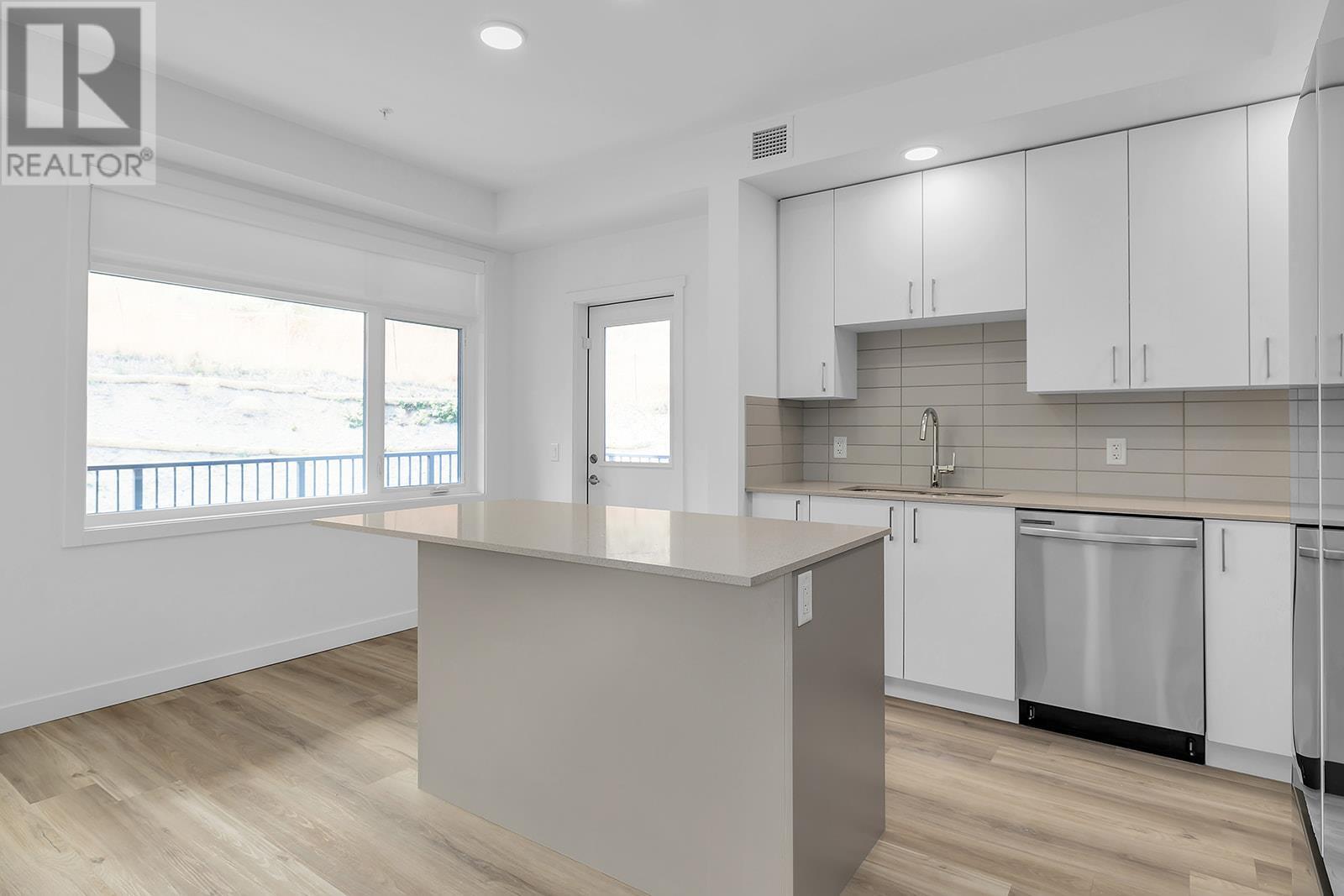1057 Frost Road Unit# 218
