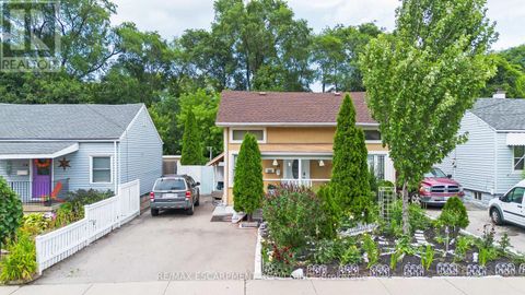 Property photo of 15 dalhousie avenue, hamilton (crown point), ON l8l3j4