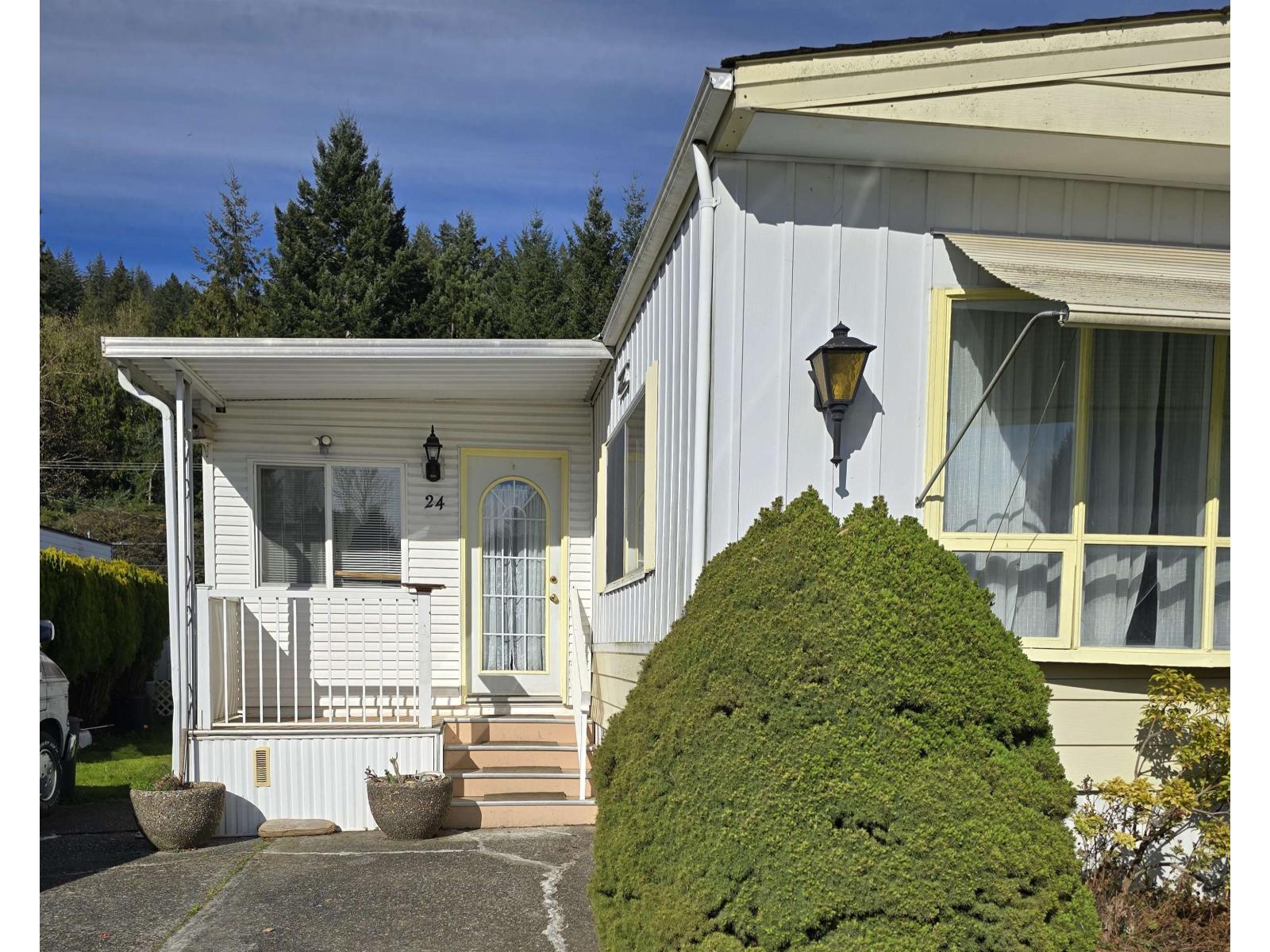 24 46484 CHILLIWACK LAKE ROAD|Chilliwack River Valley