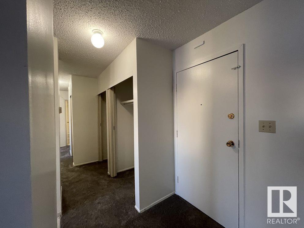 #32 11265 31 AV NW