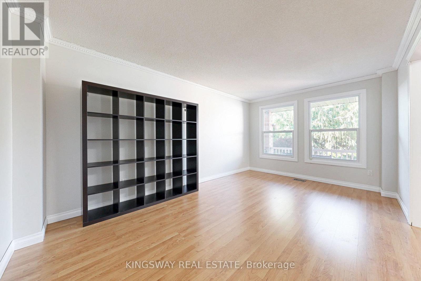 6059 TILLSDOWN DRIVE