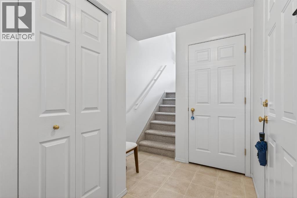 121 Rocky Ridge Court NW