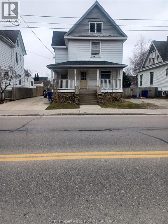 Photo 1 of 14 — 278 Queen STREET South West, Chatham, ON N7M2H4