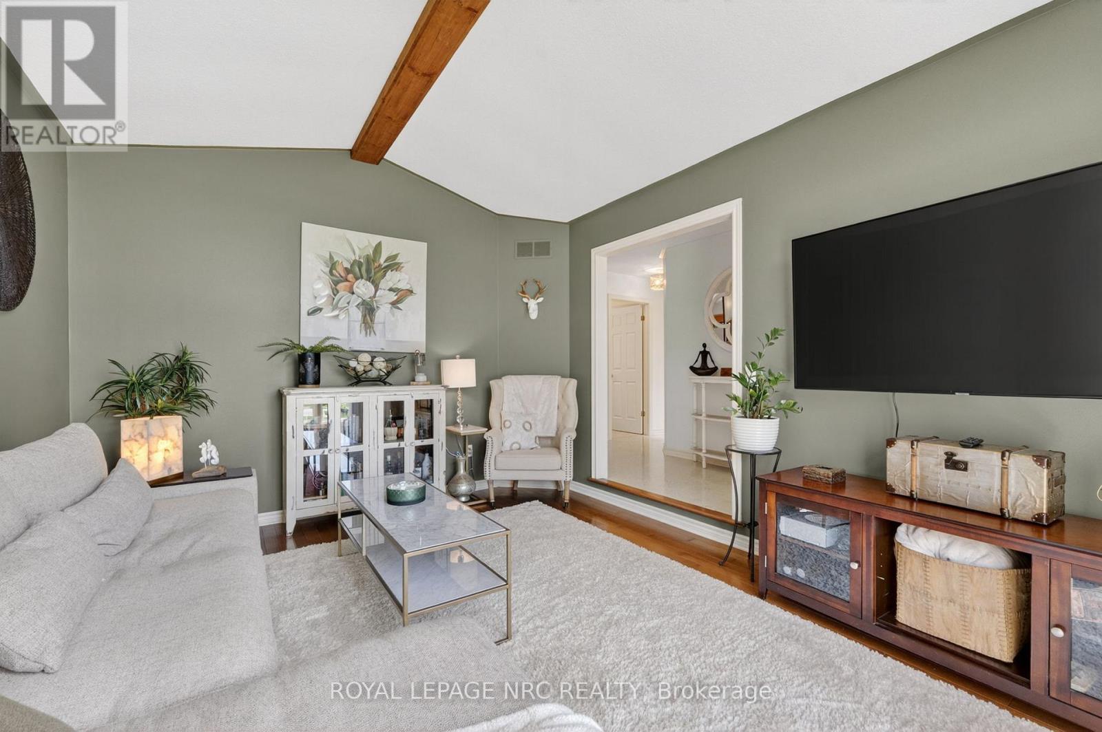 247 NORTHWOOD DRIVE