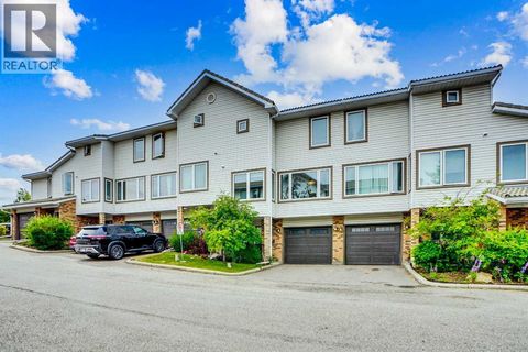 219 Coachway Lane SW Calgary AB T3H1A4