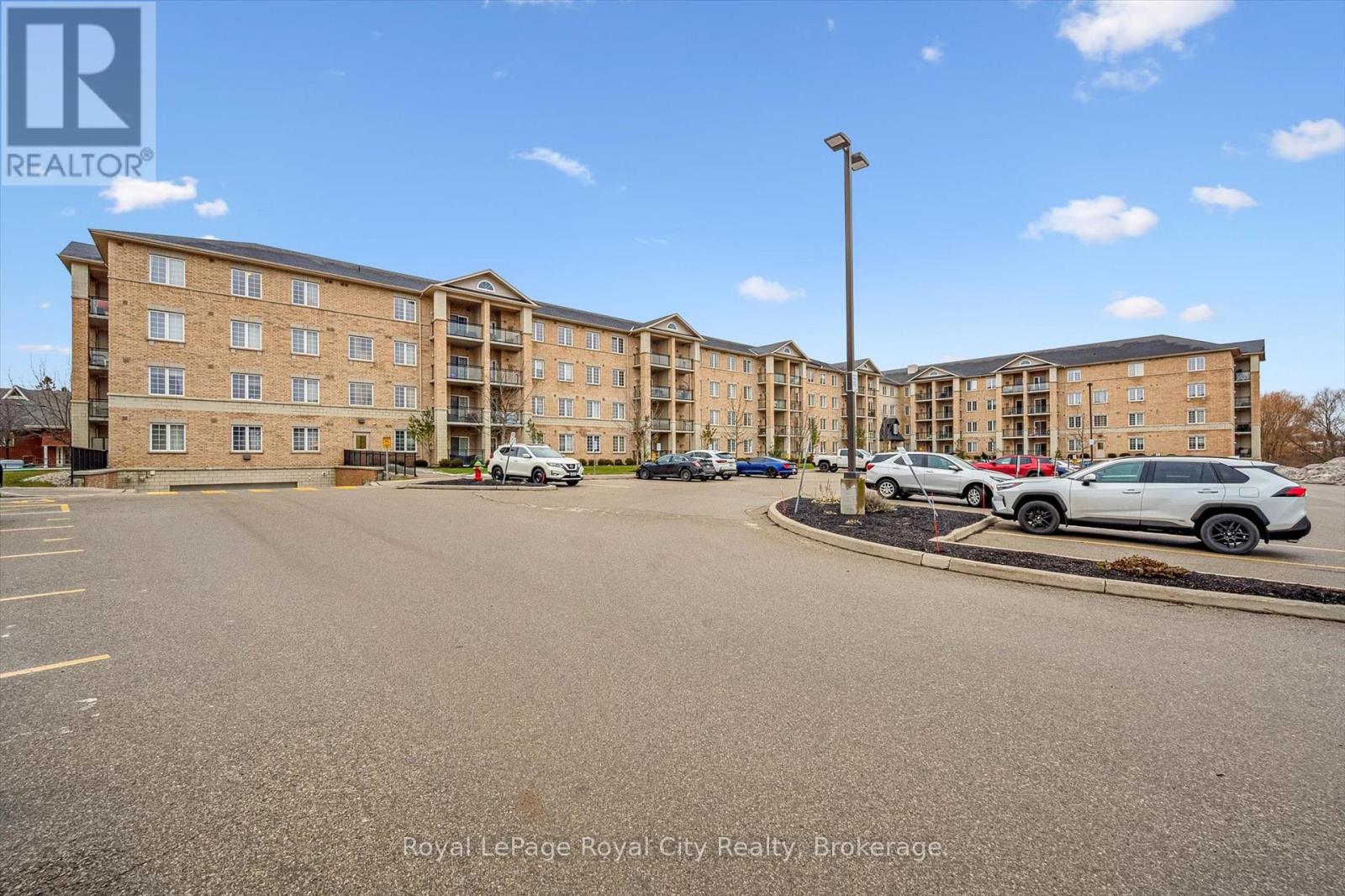 429 - 1077 GORDON STREET