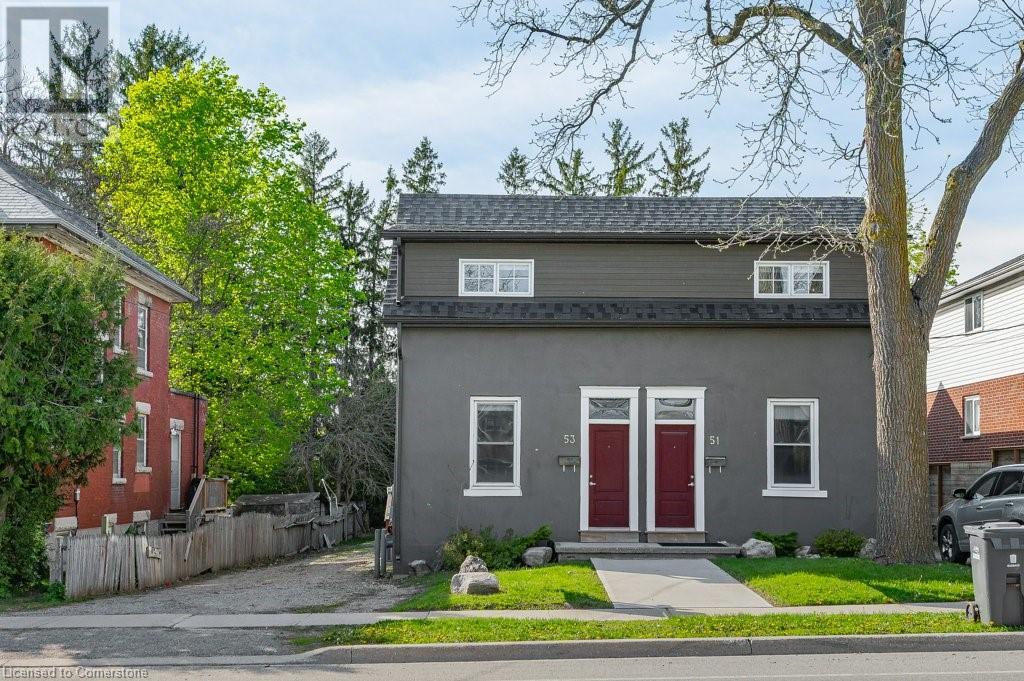 53 COLLEGE Avenue W